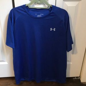 Blue under armour light weight t shirt